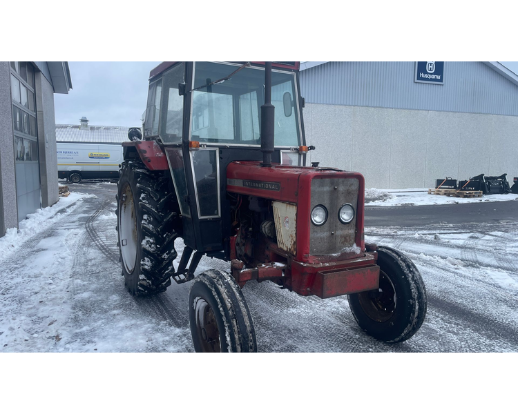 International IH 574