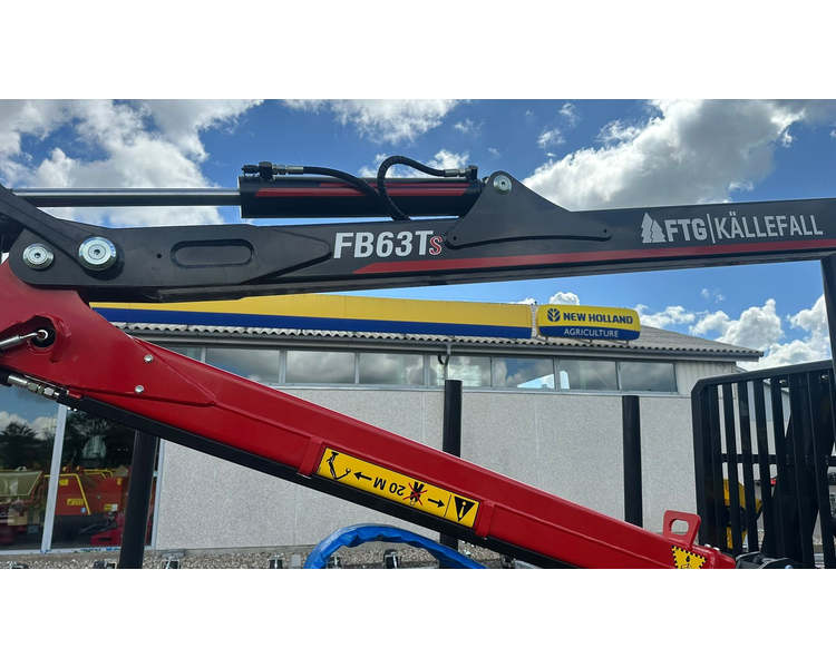 FTG-Källefall FB90 / FB63Ts FTG FB90 skovvogn med 63m kran
