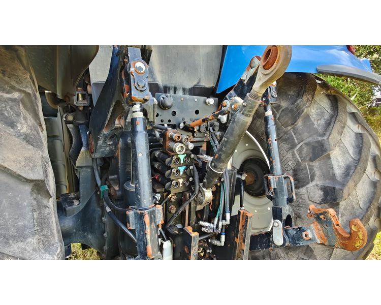 New Holland T8.390