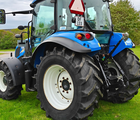 New Holland T4.95 Med frontlæsser