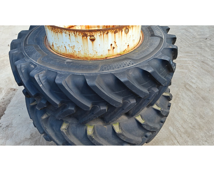 Tvillingehjul 460/85R38 XXX