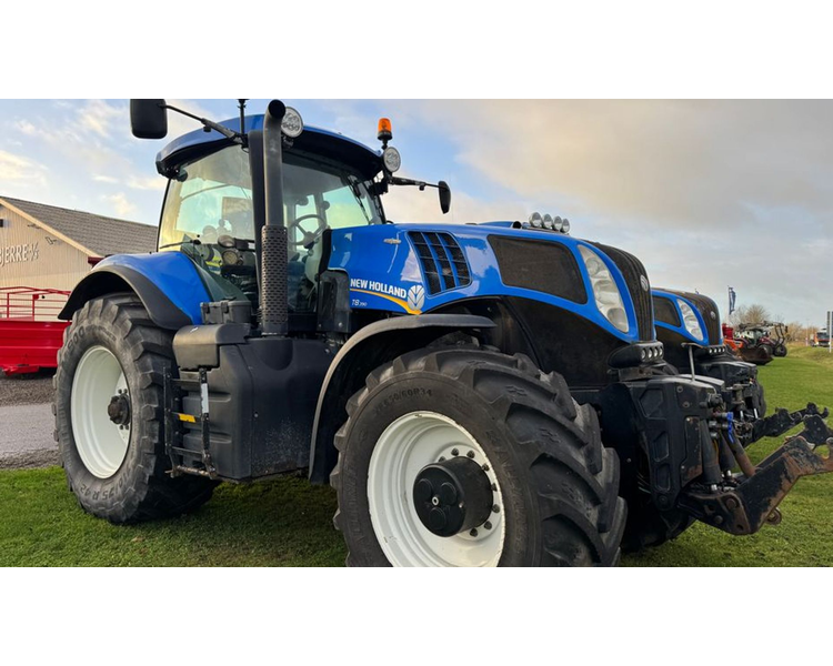 New Holland T8.390