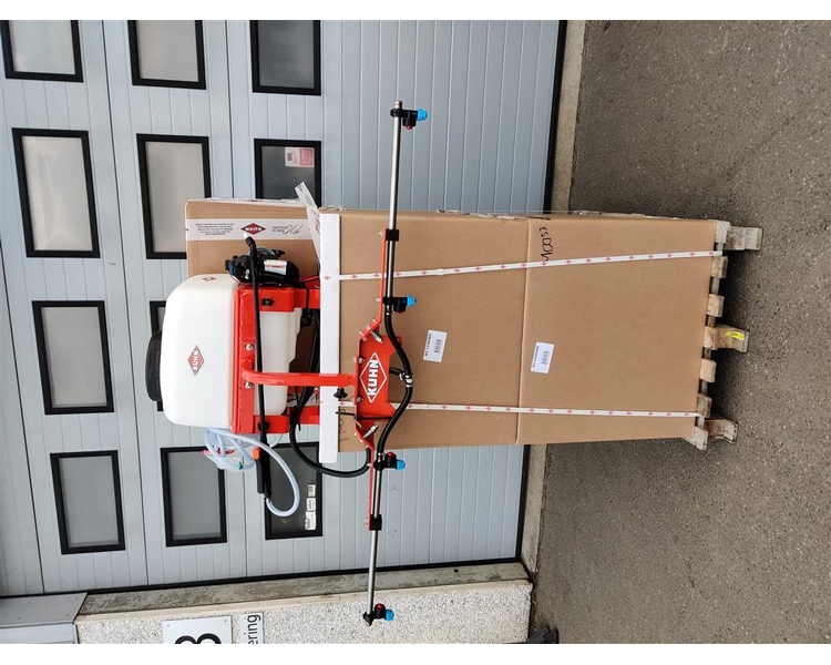 Kuhn Evolis Q50 med lanse og to meter bom