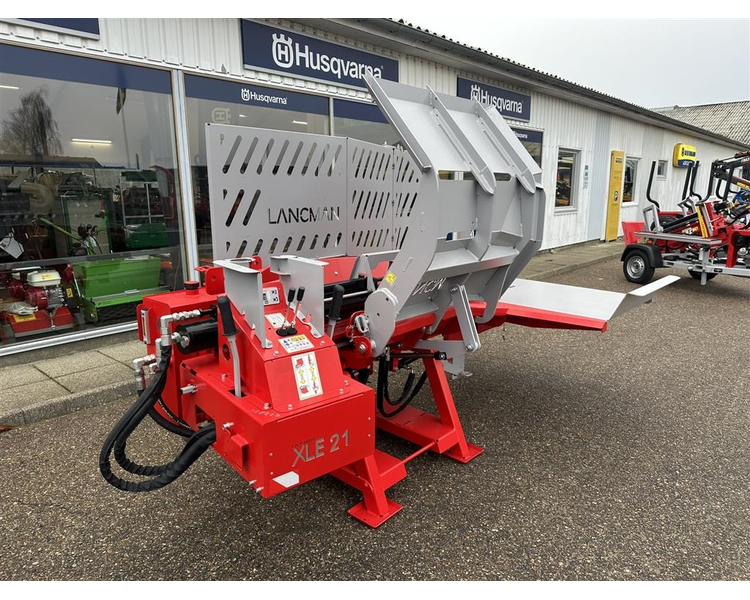 Lancman XLE 21 C Multispeed Udstilling model , kun et stk.