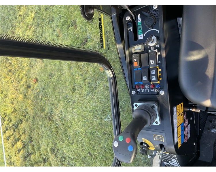 Kärcher MIC 26 Med feje/suge anlæg