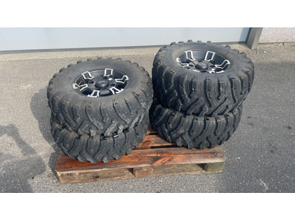 Polaris Fælge 14" Alufælge med gode dæk