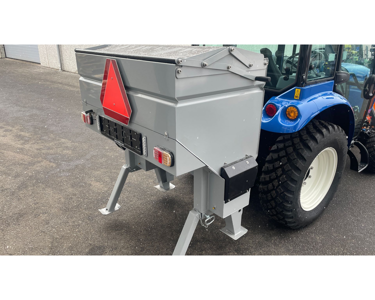 New Holland BOOMER 40 HST Inkl. Vinterpakke