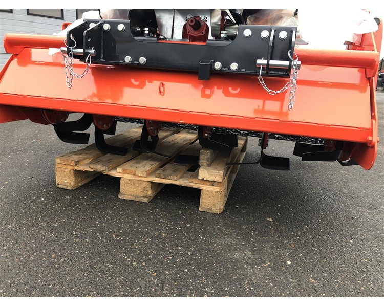 Muratori MZ62SXL -145 med udjævningsbjælke og pto aksel