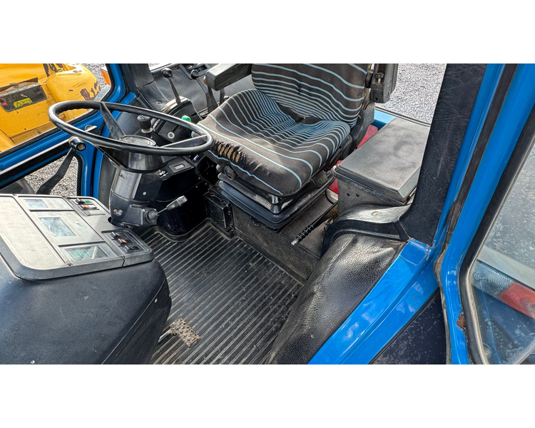 Ford 8630 Powershift