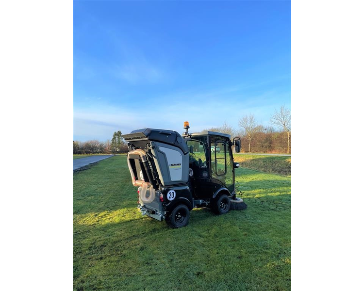 Kärcher MIC 26 Med feje/suge anlæg