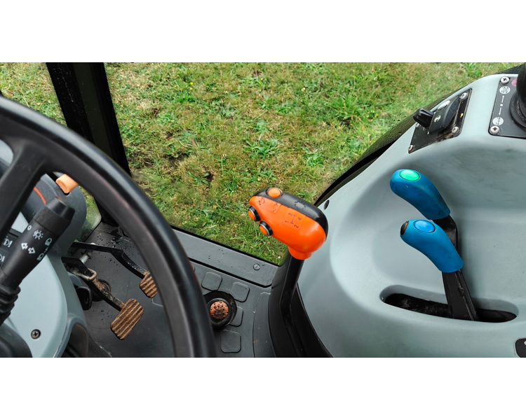 New Holland T4.100 F
