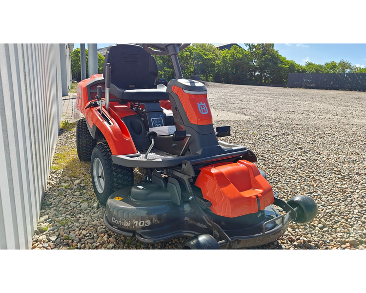 Husqvarna R214TS MED SERVOSTYRING