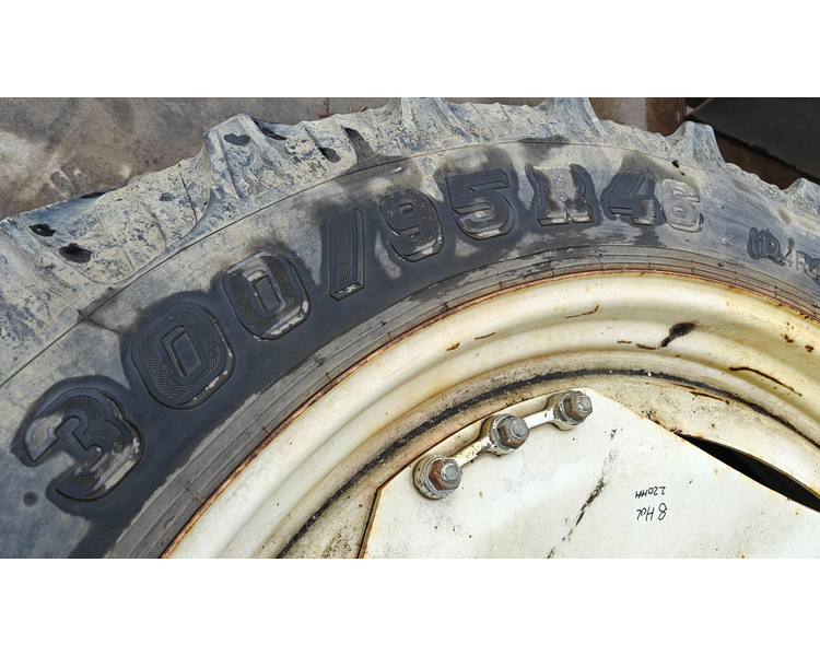 sprøjtehjul 300/95R46 XXX