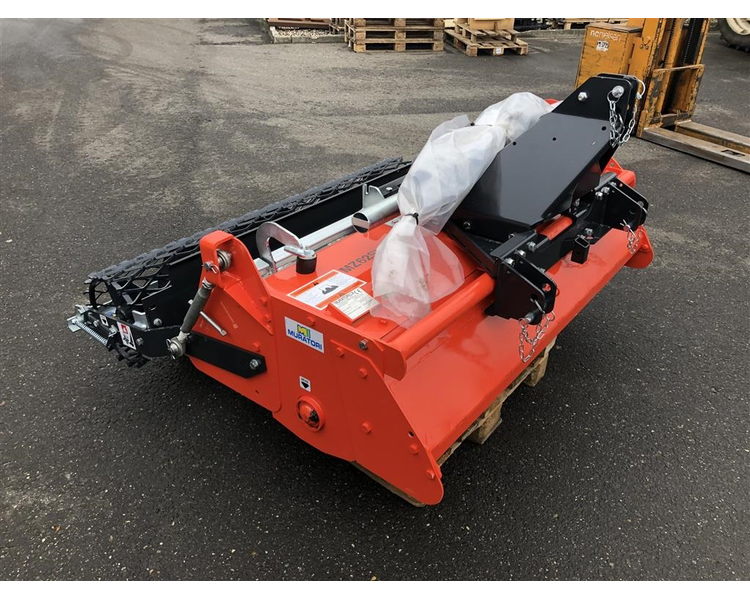 Muratori MZ62SXL -145 med udjævningsbjælke og pto aksel