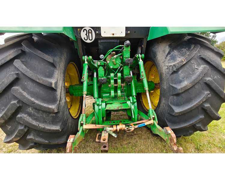 John Deere 4755