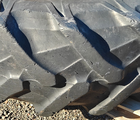- - - 520/85 R38 XXX Inkl. 7 låse
