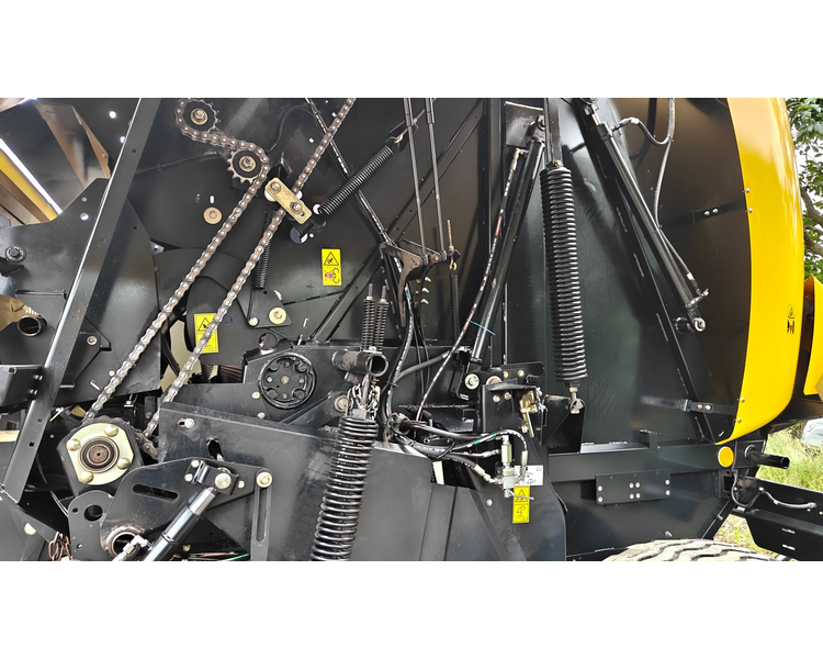 New Holland RB 180  super feed