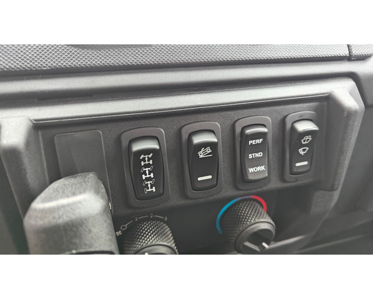 Polaris Ranger XP 1000 Nordic Pro Lukket kabine med varme