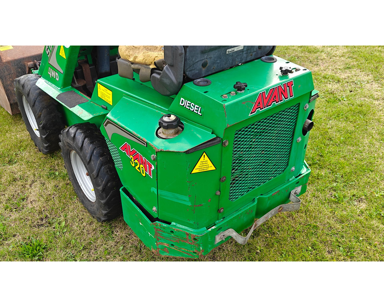 Avant / Staldkat 320, dbl speed. Diesel