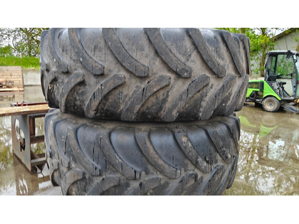 Tvillingehjul 650/85R38 XXX