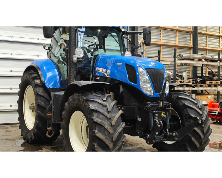 New Holland T7.220 Auto Command