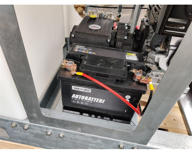 AB Mobil 220/20-300 Honda 13hk el-start 50 meter slange med oprul