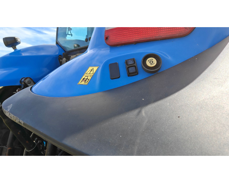 New Holland T8.390