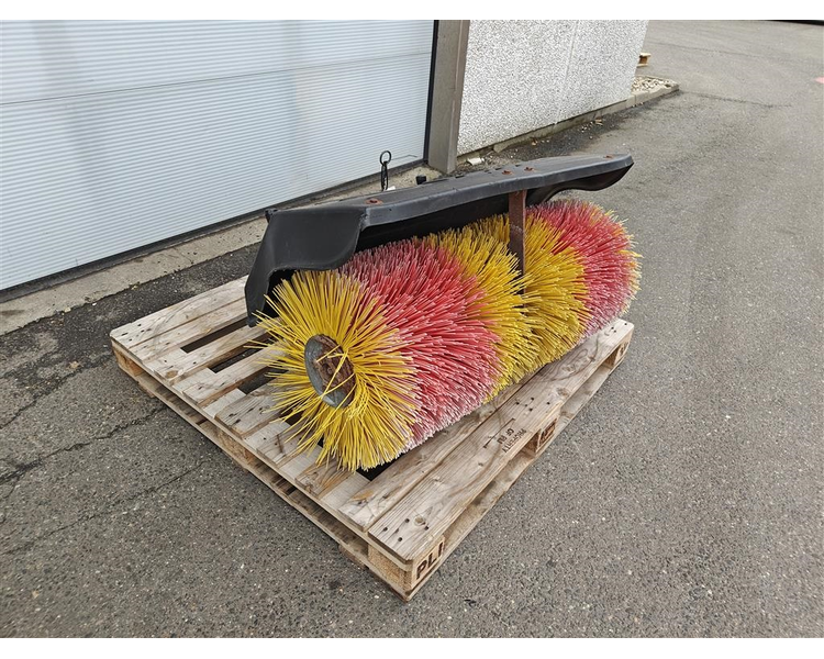 Nibbi KOST TIL MAK 17