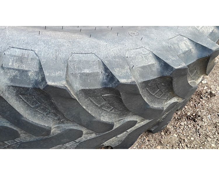 Petlas 480/80R46 XXX