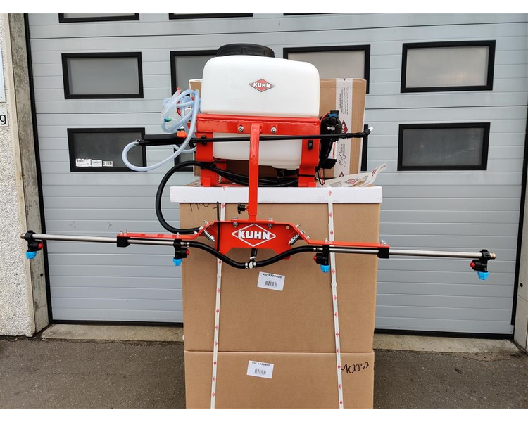 Kuhn Evolis Q50 med lanse og to meter bom