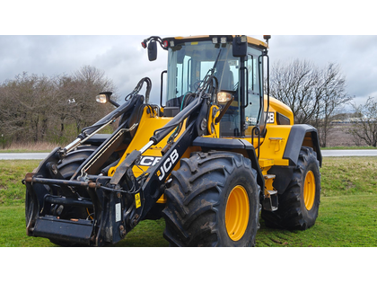 JCB 435s