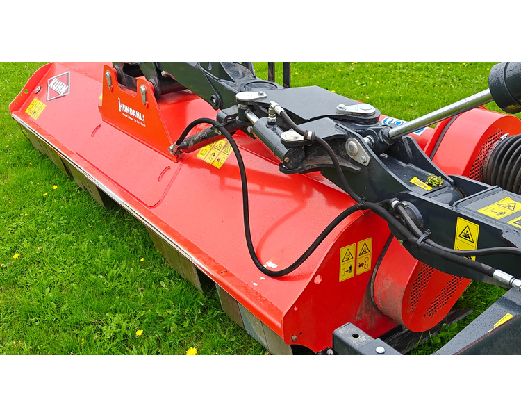Kuhn BP 8300 og BPR 305
