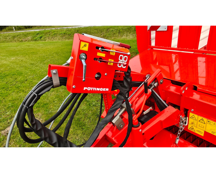 Pöttinger Boss Junior 17T Opsamlervogn