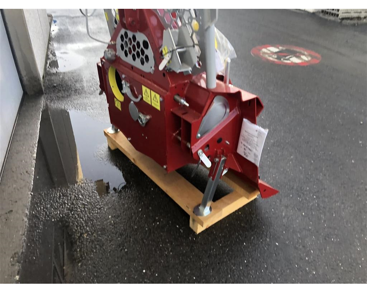 Tajfun 45AHK MED FJERNSYRING  RING TIL ANDERS PÅ 30559780