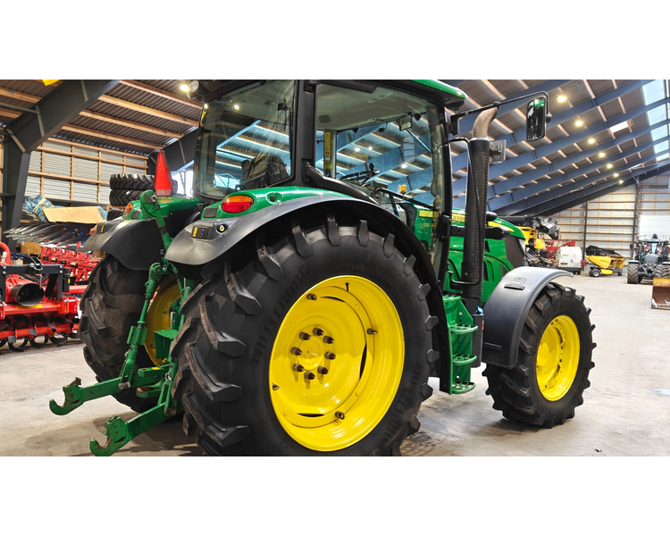 John Deere 6125R AutoQuad