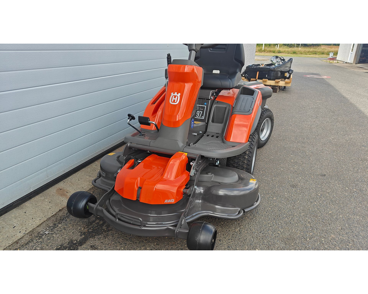Husqvarna R200IX AWD Long Range model (dobbelt batteri)