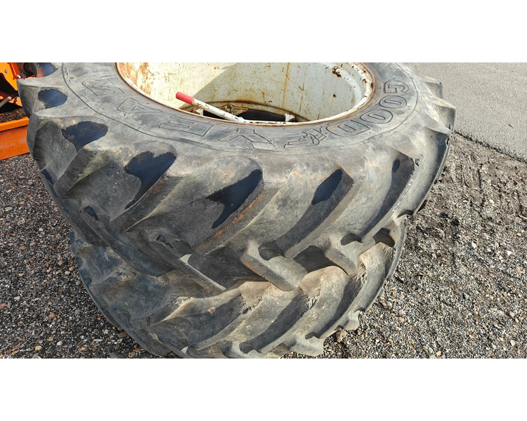 Tvillingehjul 16.9 R34