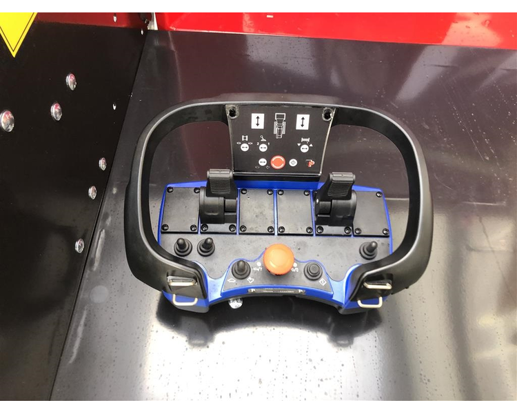 TP 215 TRACK  RING TIL ANDERS PÅ 30559780 FOR BEDSTE TILBUD