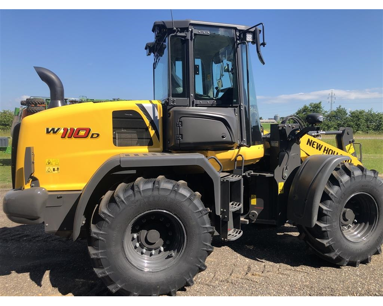 New Holland W110D LR