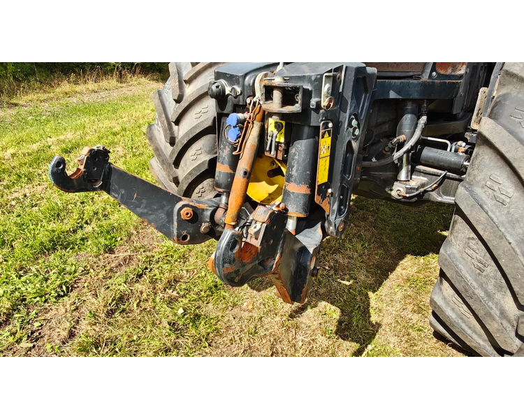 New Holland T8.390