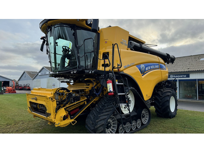 New Holland CR10.90