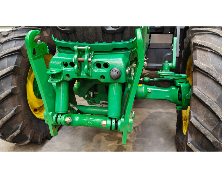 John Deere 6125R AutoQuad