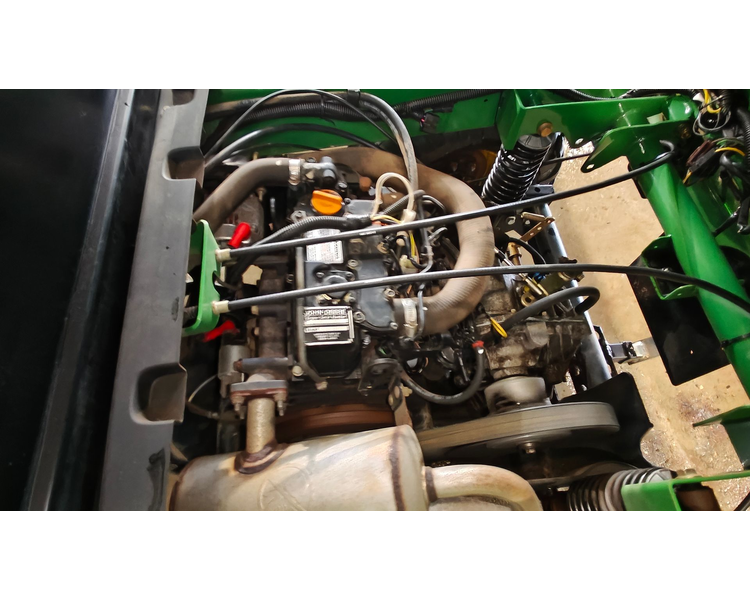 John Deere GATOR HPX DIESEL