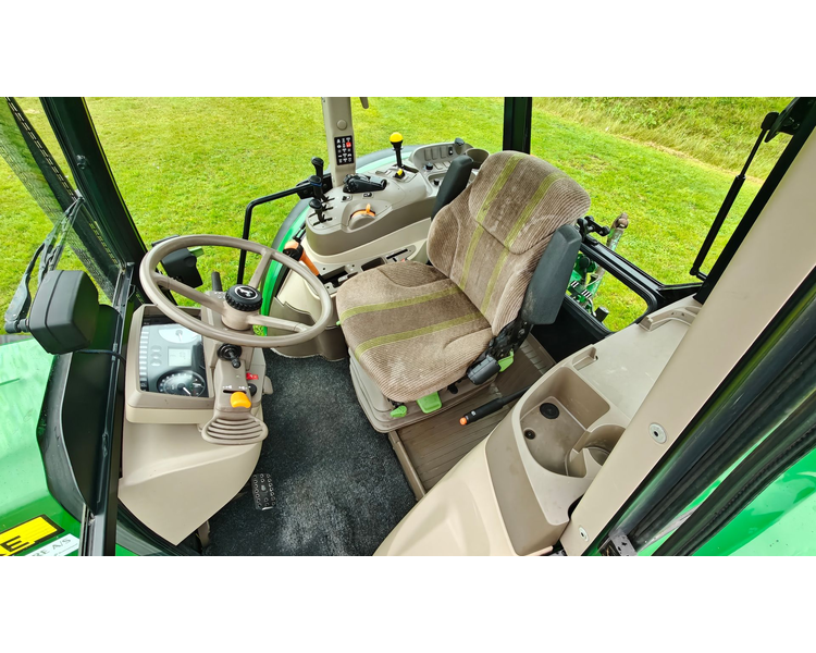 John Deere 5090R