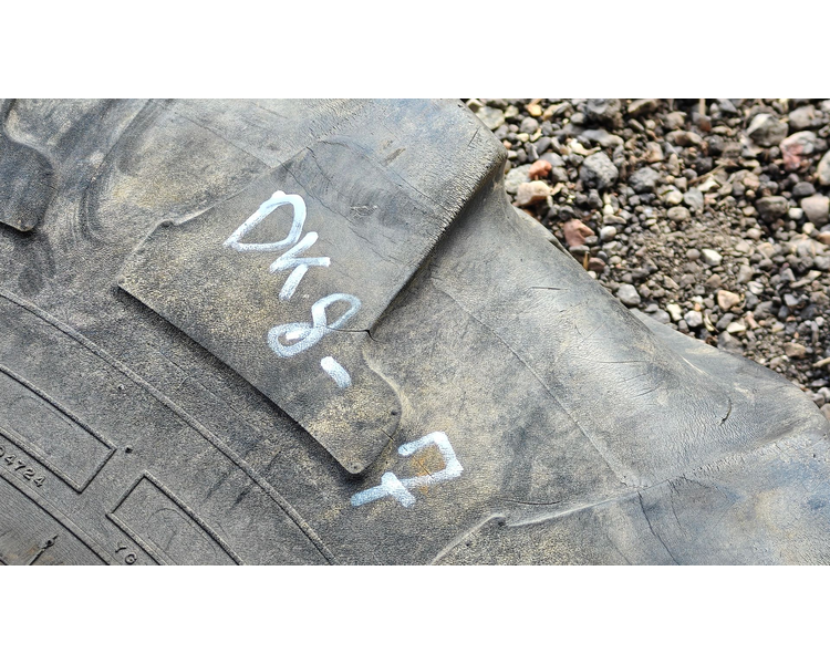 Michelin 13.6 R24 XXX