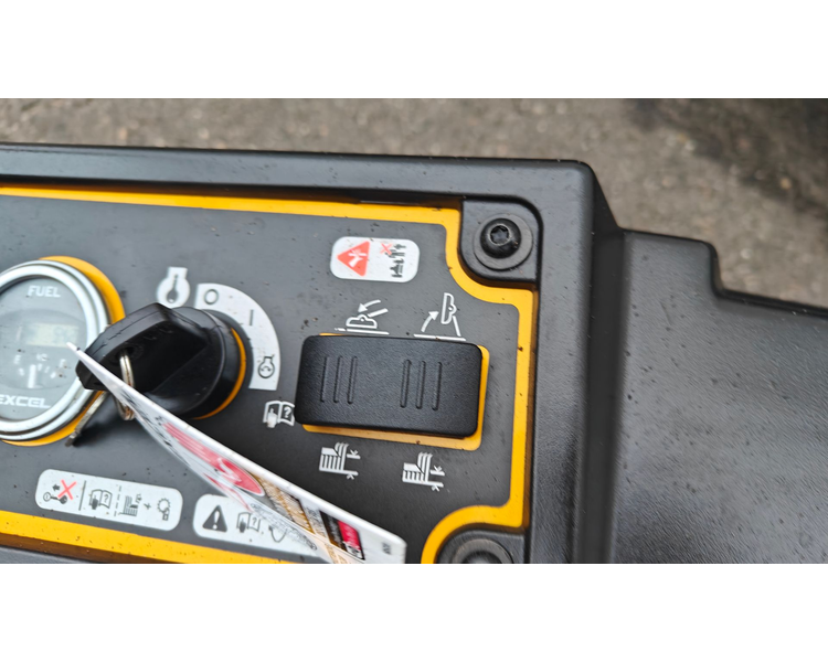 Hustler Flip-Up RD 48