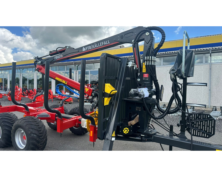 FTG-Källefall FB90 / FB63Ts FTG FB90 skovvogn med 63m kran