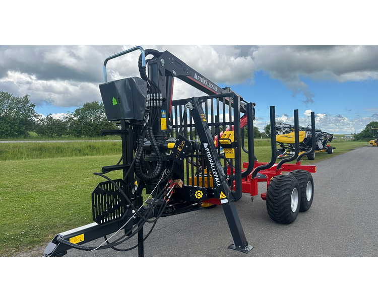 FTG-Källefall FB90 / FB63Ts FTG FB90 skovvogn med 63m kran