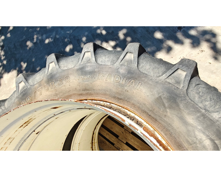 Tvillingehjul 580/70R38 XXX