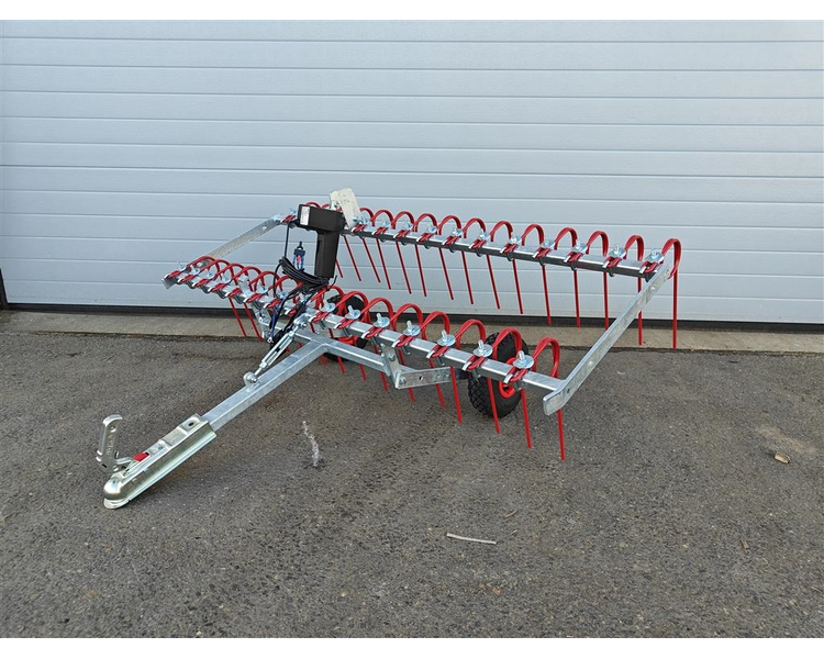 Anker Bjerre Riven Gårdspladsharve 150cm Elektrisk hæve/sænk og kugletræk